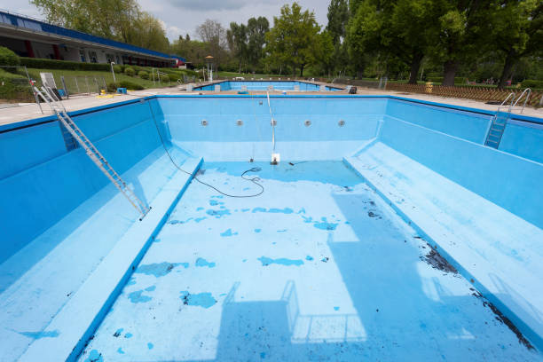 Best Commercial water damage restoration  in Mked Tree, AR